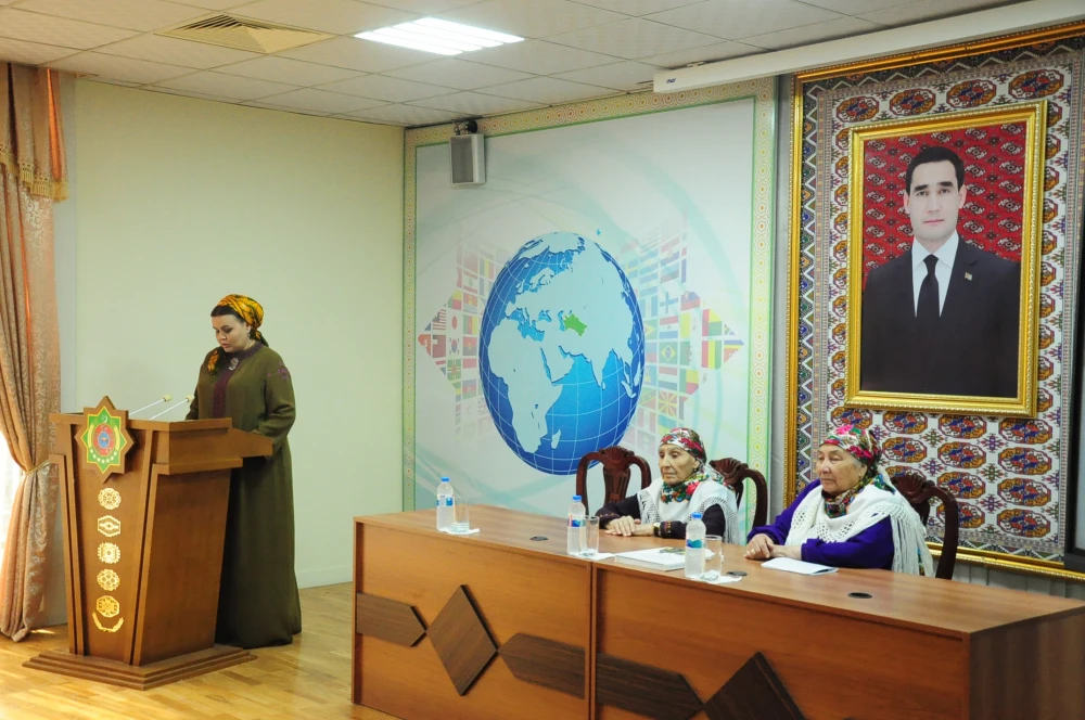 ВСТРЕЧА, ПОСВЯЩЕННАЯ КНИГЕ ГЕРОЯ АРКАДАГА «HAKYDA GÖWHERI» («ЖЕМЧУЖИНА МУДРОСТИ») surady