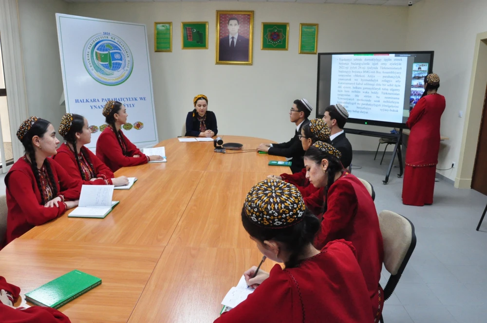 Sanly ulgam arkaly webinar geçirildi surady