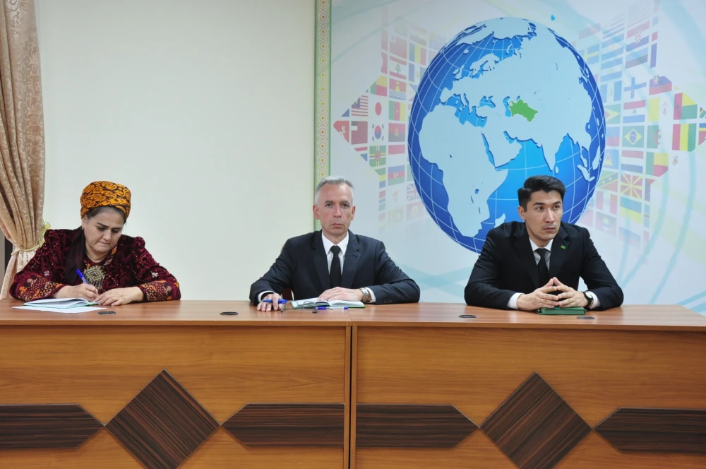 «LA NEUTRALITÉ PERMANENTE EST LA BASE DE LA PAIX» ATLY DÖREDIJILIK DUŞUŞYGY