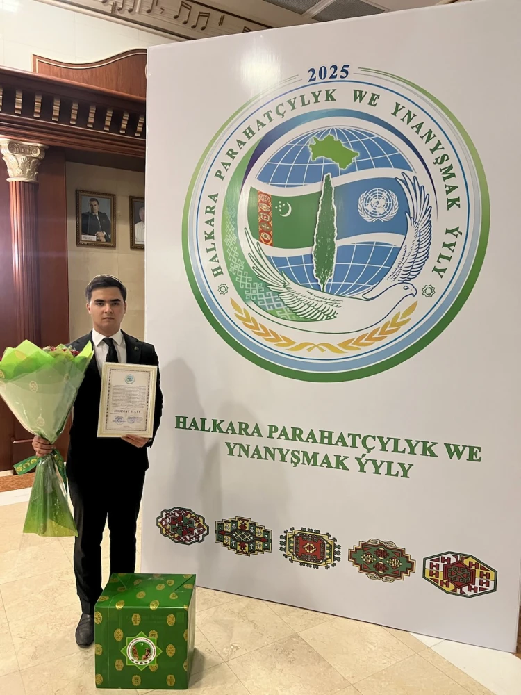 «BERKARAR DÖWLETIŇ TÄZE EÝÝAMYNYŇ BAGTYÝAR GERÇEKLERI» ATLY DÖREDIJILIK BÄSLEŞIGI