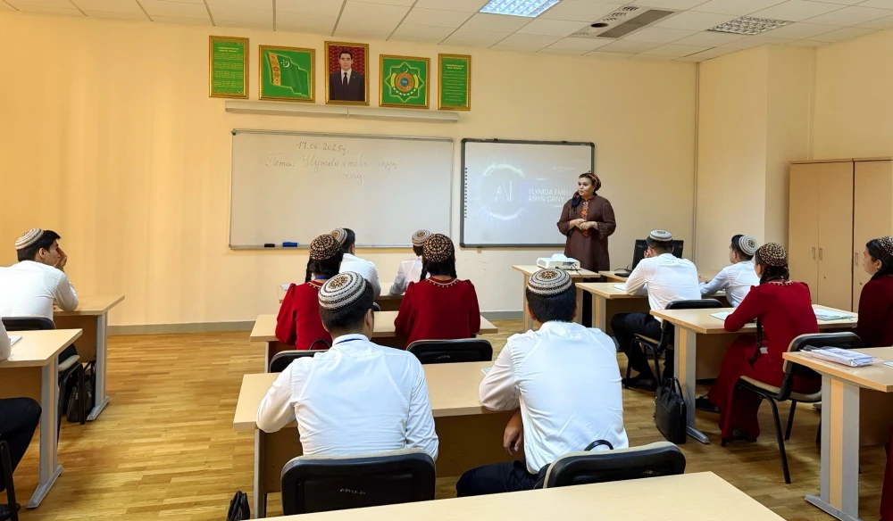 РОЛЬ ИСКУССТВЕННОГО ИНТЕЛЛЕКТА В НАУКЕ surady