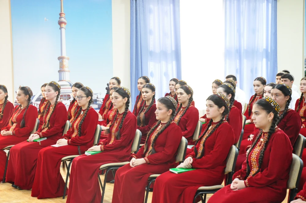 СОСТОЯЛОСЬ ВРУЧЕНИЕ СЕРТИФИКАТОВ
