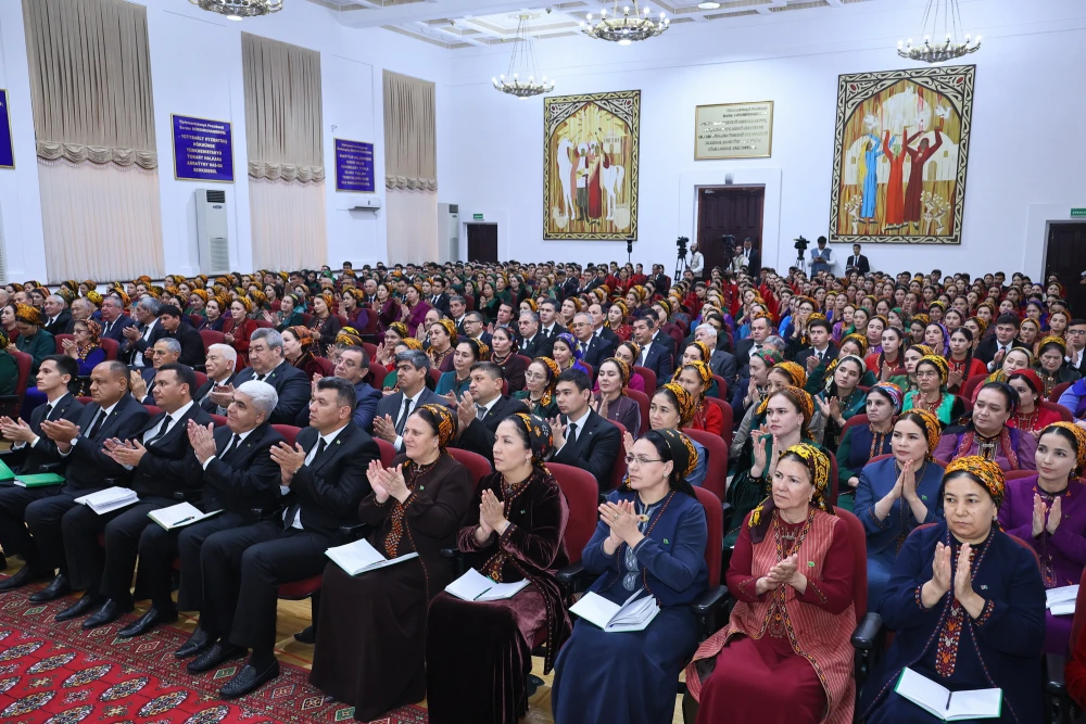 HALKARA YLMY MASLAHATY GEÇIRILDI