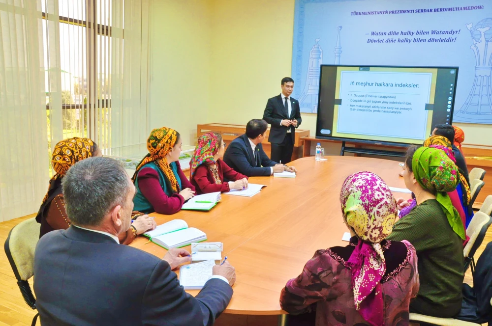 A METHODOLOGICAL CONSULTATION WAS HELD ON PUBLISHING IN INDEXED JOURNALS