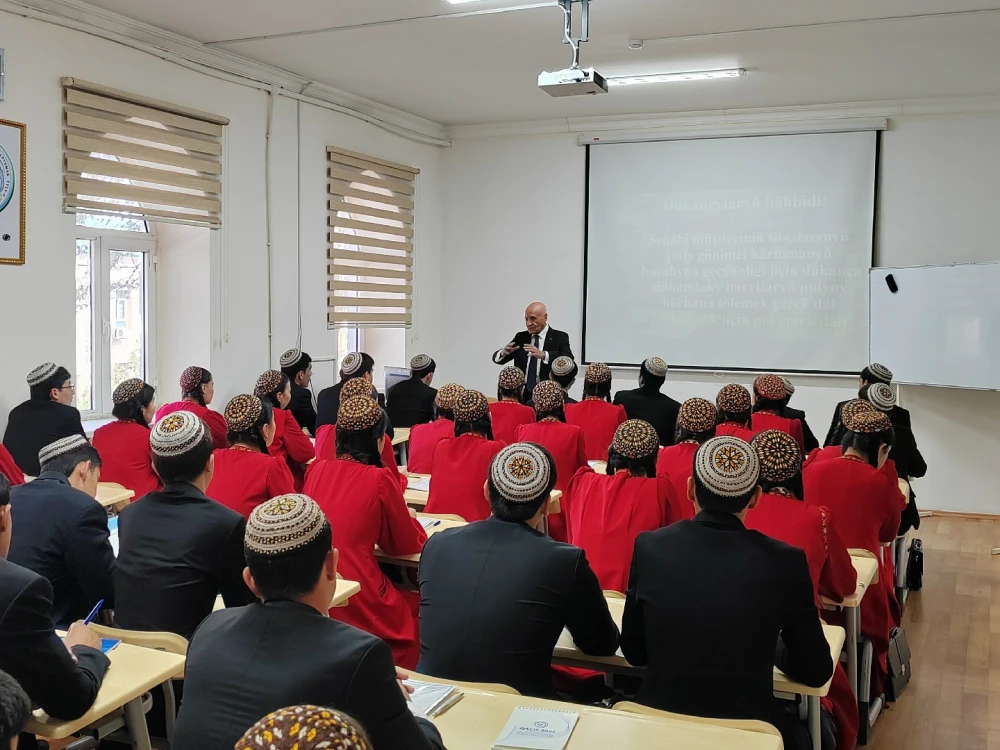 Meýletinçiler üçin nobatdaky okuw sapagy geçirildi
