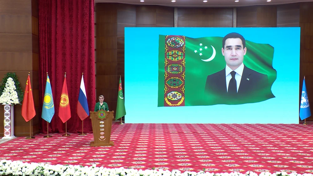 «HALKARA GATNAŞYKLARY: PARAHATÇYLYK DIALOGYNYŇ MEDENIÝETI»  ATLY II HALKARA BÄSLEŞIGINE BADALGA BERILDI