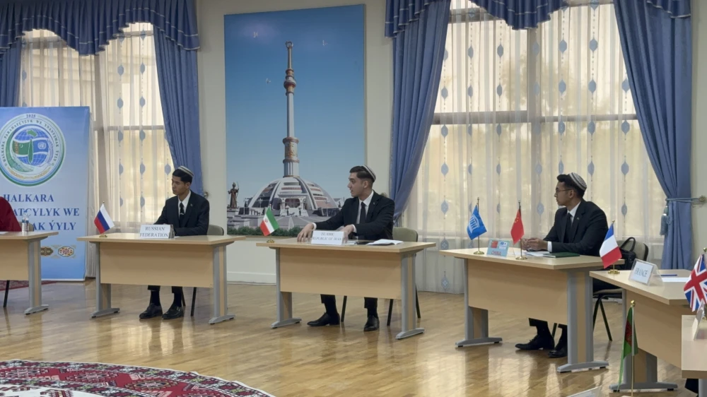 "MODEL UNESCO − 2025" bäsleşigi geçirildi