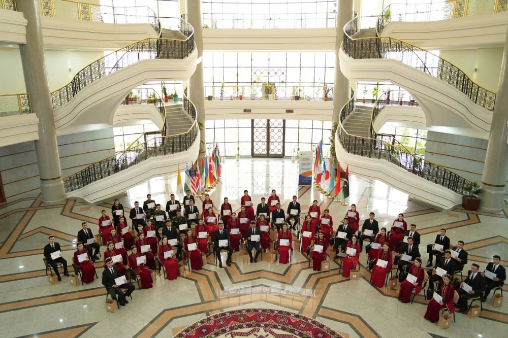 «Kitap marafonynyň» ýeňijileri sylaglanyldy