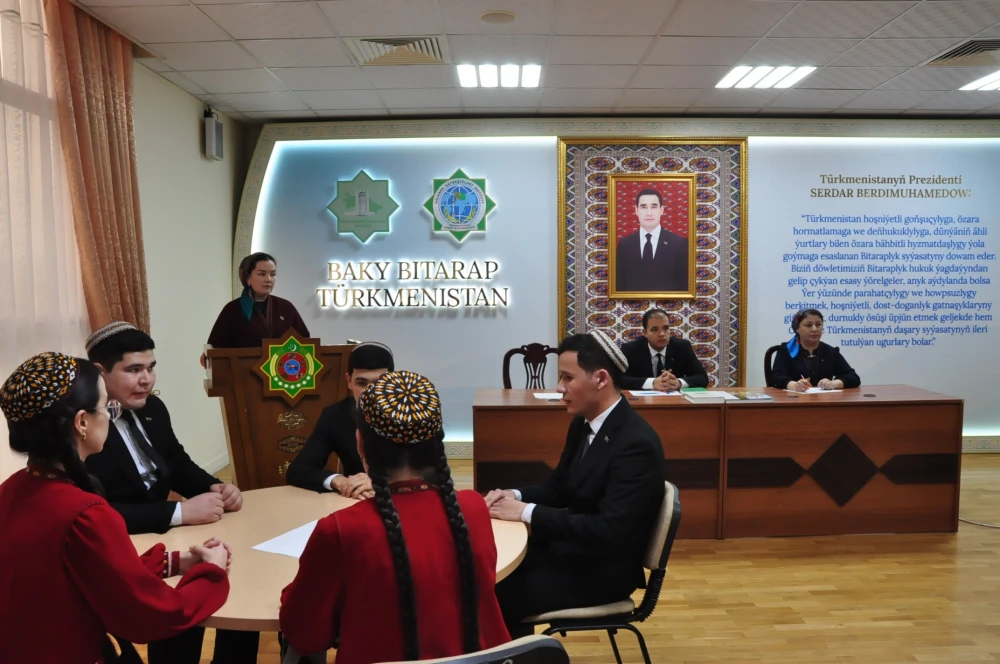 BEDEWLERE BAGYŞLANAN «BREÝN-RING» BÄSLEŞIGI GEÇIRILDI surady