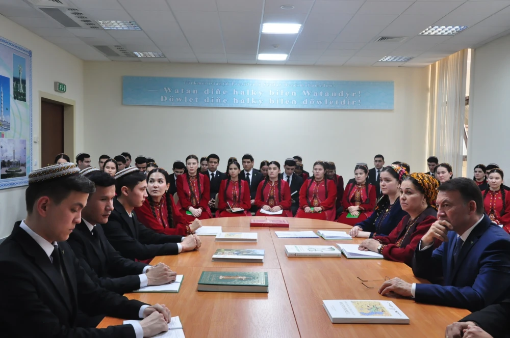 СОСТОЯЛАСЬ НАУЧНО-ТВОРЧЕСКАЯ ВСТРЕЧА surady