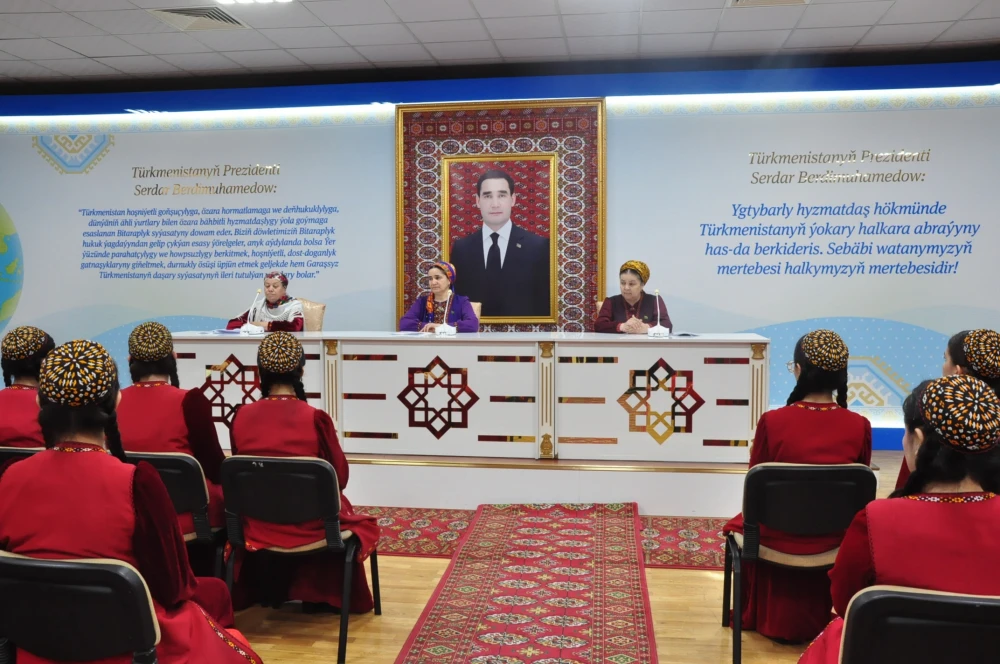 WELLNESS AND AWARENESS MEETING DEDICATED TO WOMEN’S ETIQUETTE surady