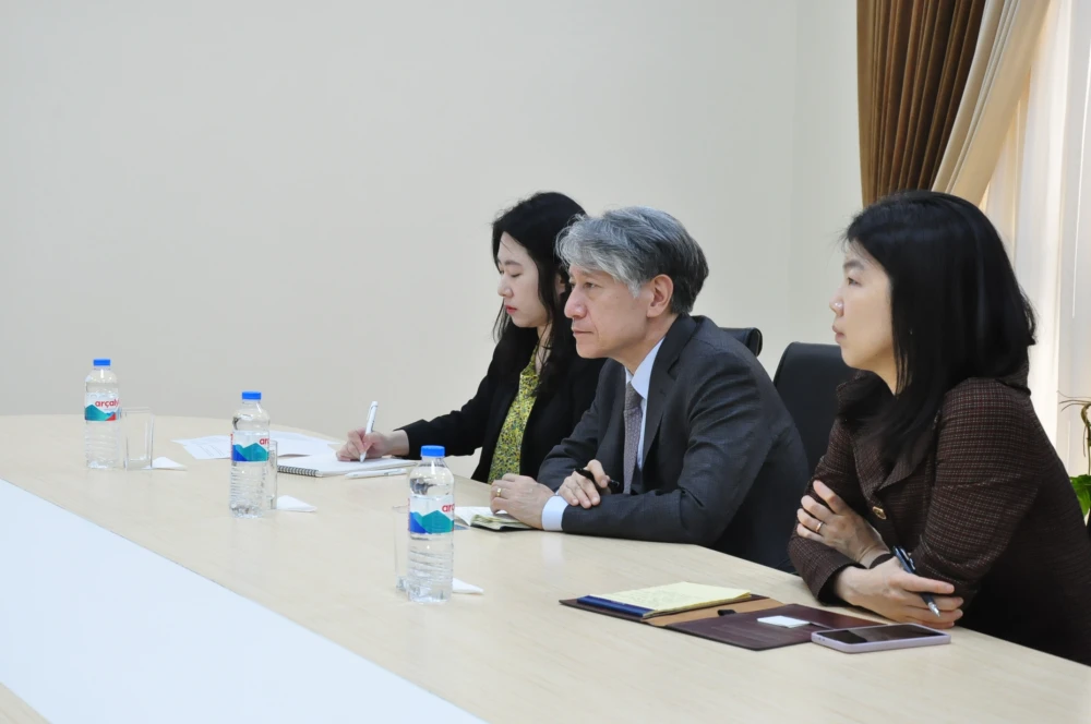 THE SUCCESSFUL MEETING