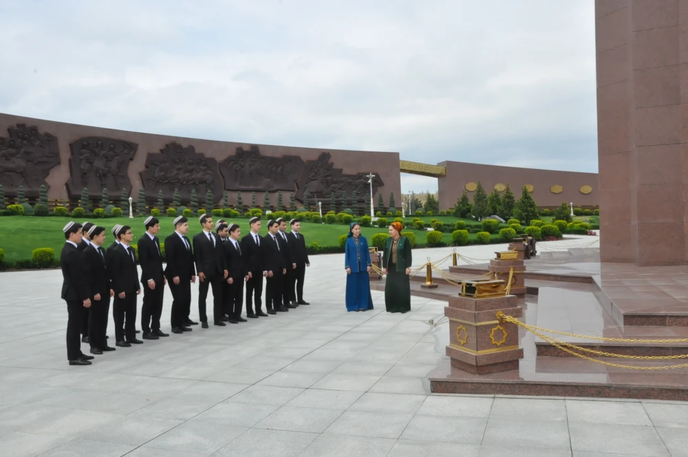 VISIT TO THE “HALK HAKYDASY” MEMORIAL COMPLEX surady