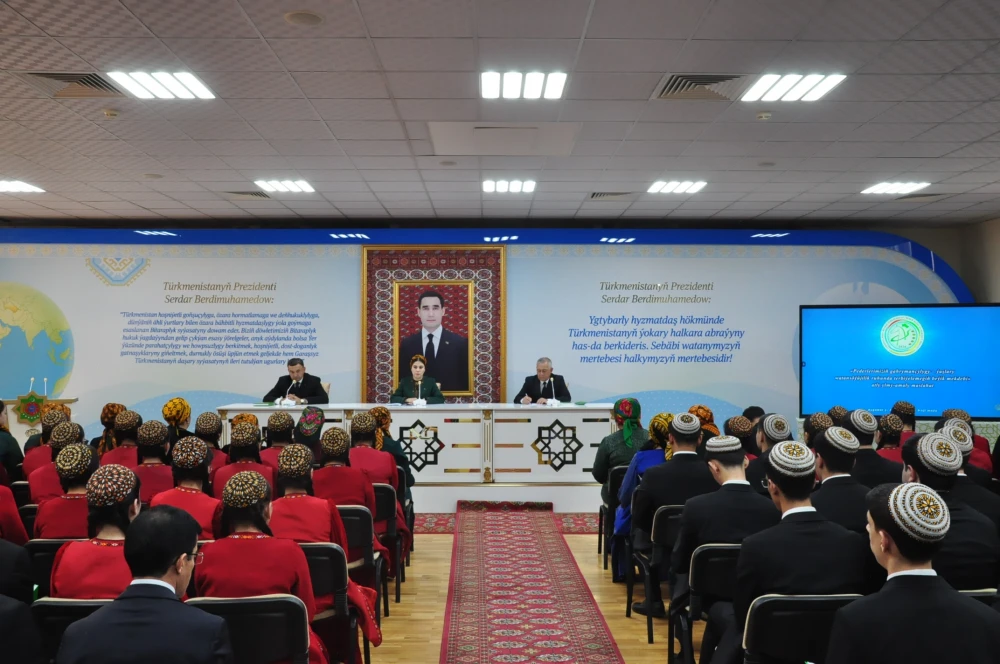 Проведена научно-практическая конференция, посвящённая Дню Победы