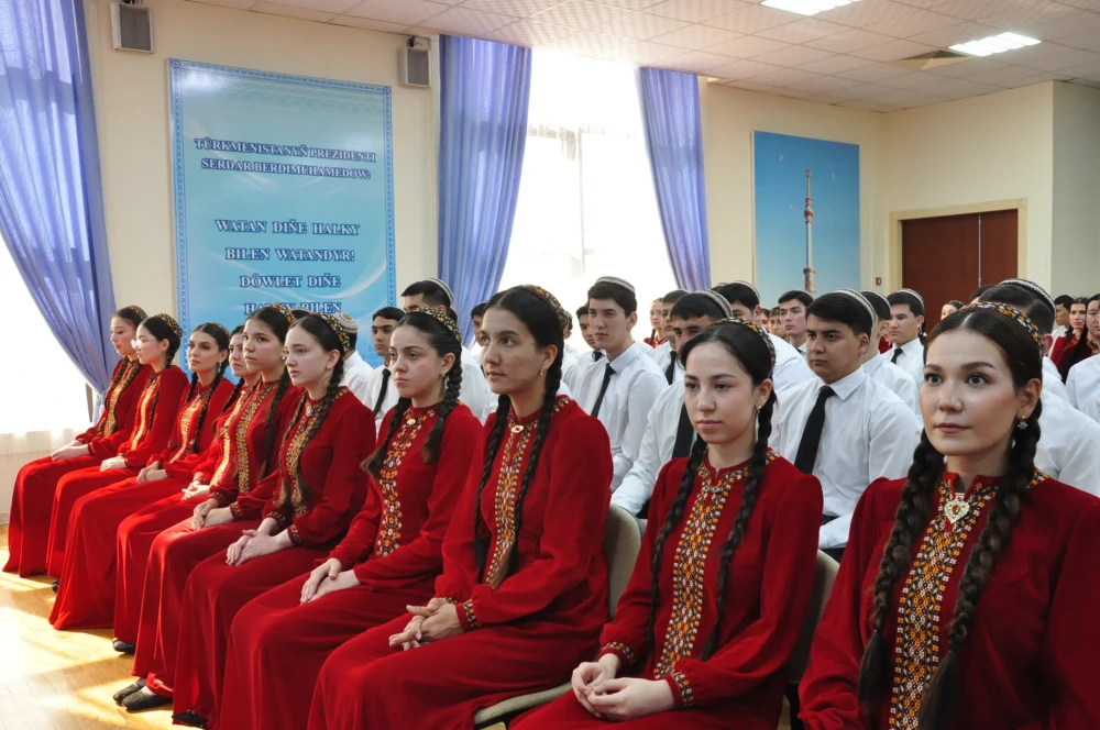 ŞAHADATNAMALARY GOWŞURYLYŞ DABARA GEÇIRILDI surady