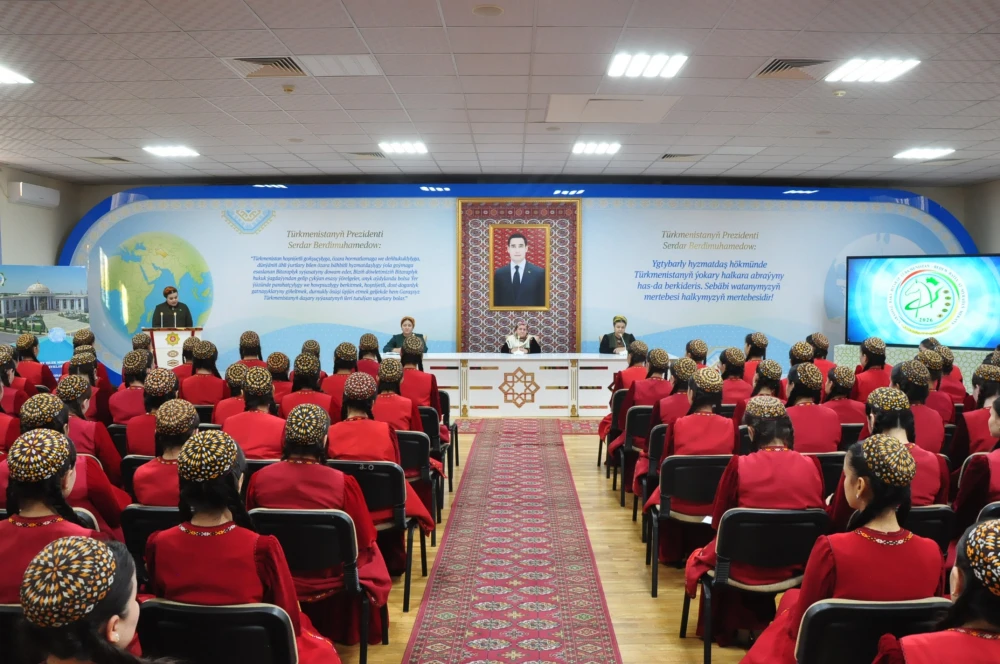 AN EDUCATIONAL AND ADVISORY EVENT FOR WOMEN AND GIRLS WAS HELD surady
