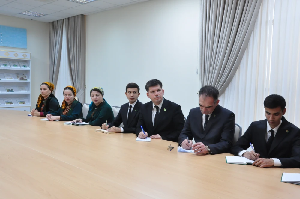 «ENERGETIKA DIPLOMATIÝASY WE ULAG LOGISTIK GEÇELGELERI» ATLY SANLY ULGAM ARKALY OKUW MASLAHATY surady