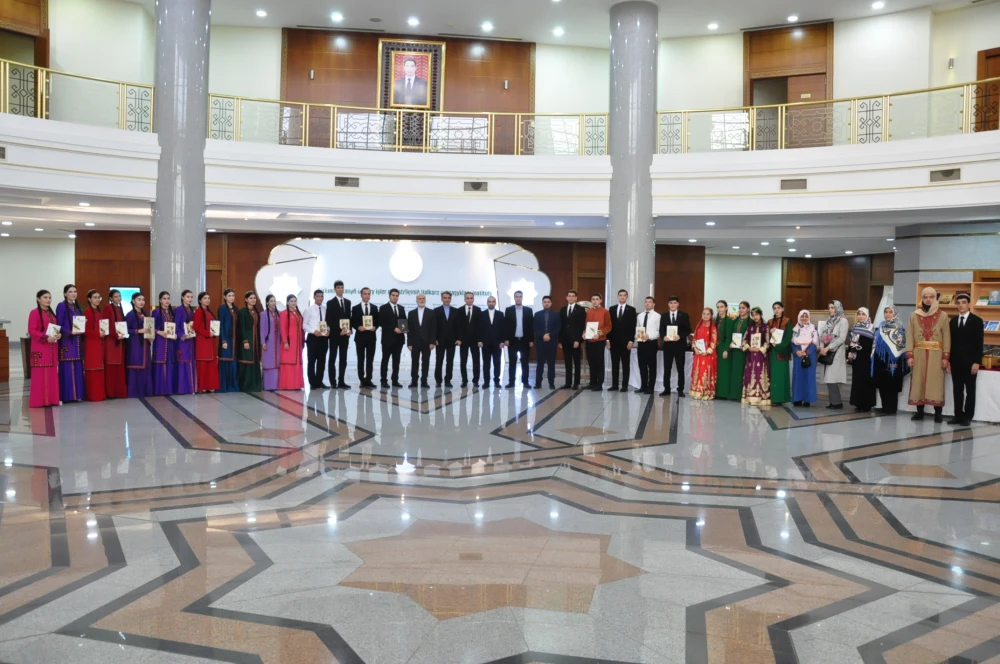SOLEMN CULTURAL AND LITERARY EVENT DEDICATED TO THE POETRY DAY OF HAFEZ SHIRAZI WAS HELD