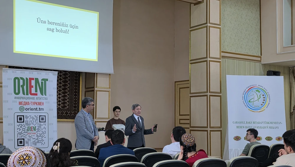 THE SEMINAR "FUND AMENTALS OF MODErN JOURNALISM" WAS HELD surady