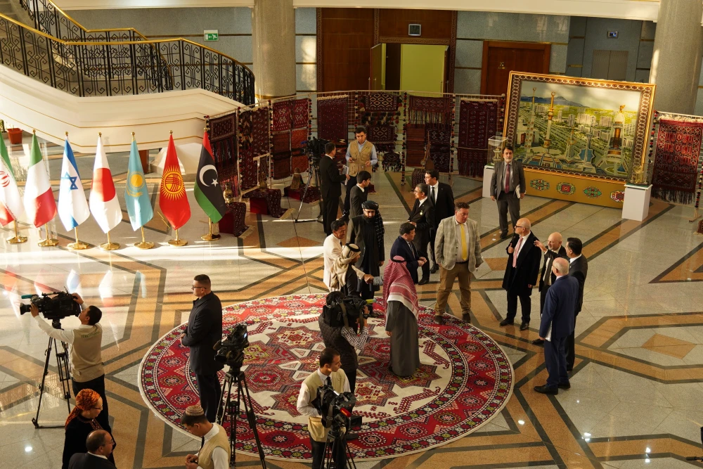 PRESENTATION OF THE NEW BOOK BY THE HONORABLE PRESIDENT “THE NEUTRALITY OF TURKMENISTAN — A BRIGHT WAY OF PEACE AND TRUST”