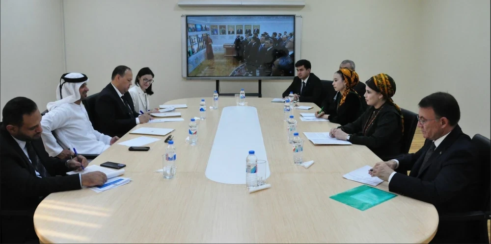 Meeting devoted to the development of mutual relations between Turkmenistan and United Arab Emirates