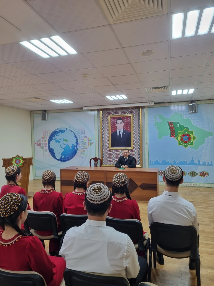 TRAINING COURSE ON ENERGY DIPLOMACY surady