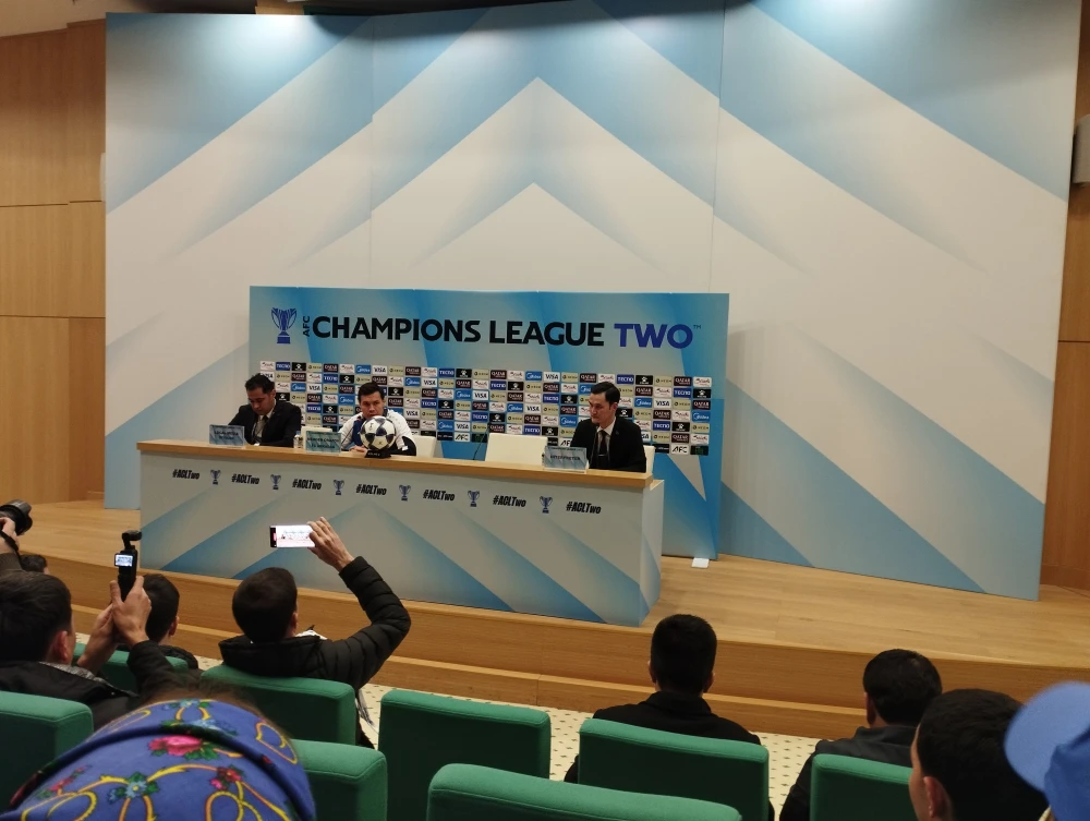 «ARKADAG» WE «AL-NASSR» TOPARLARYNYŇ DUŞUŞYGY DÜNÝÄ MEDIASYNYŇ ÜNS MERKEZINDE surady