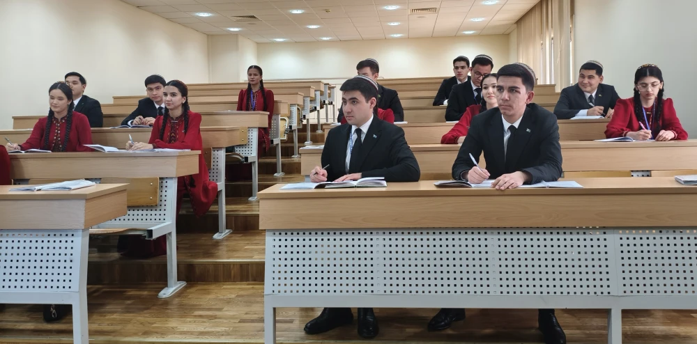 «GARAŞSYZ WATANYM – BAGTYÝARLYK MEKANYM» ATLY OKUW SEMINARY GEÇIRILDI