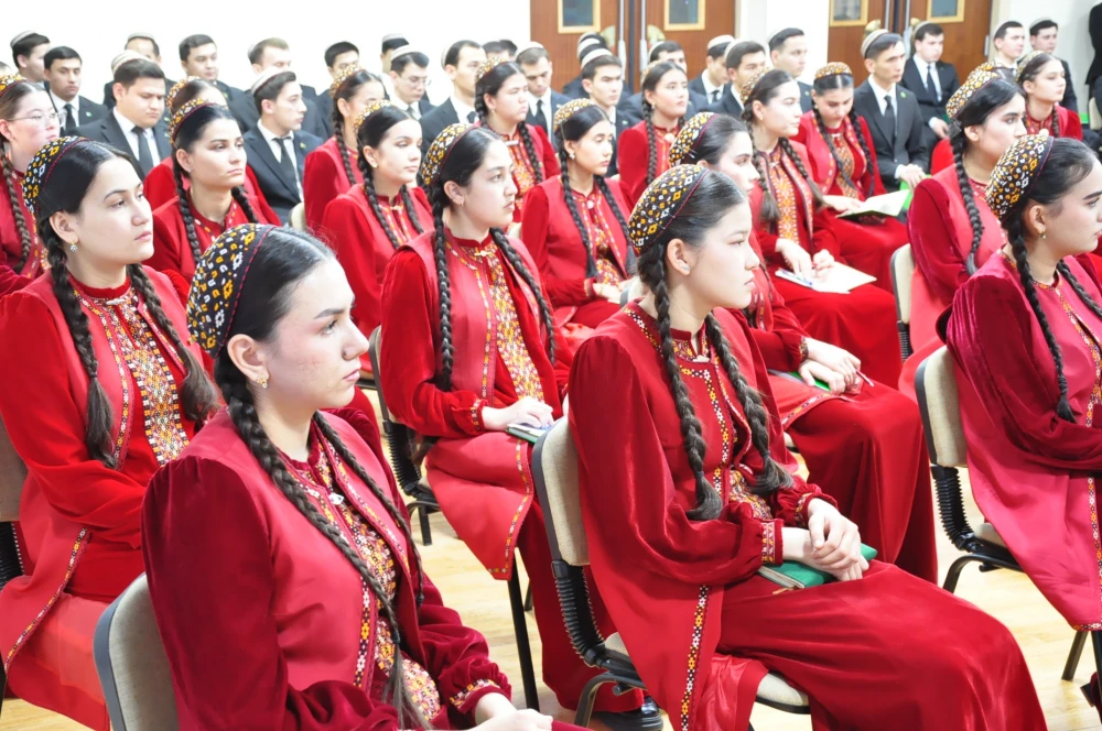 CENTRAL ASIA: BECOMING A NEW CENTER OF SUSTAINABLE ECONOMIC DEVELOPMENT