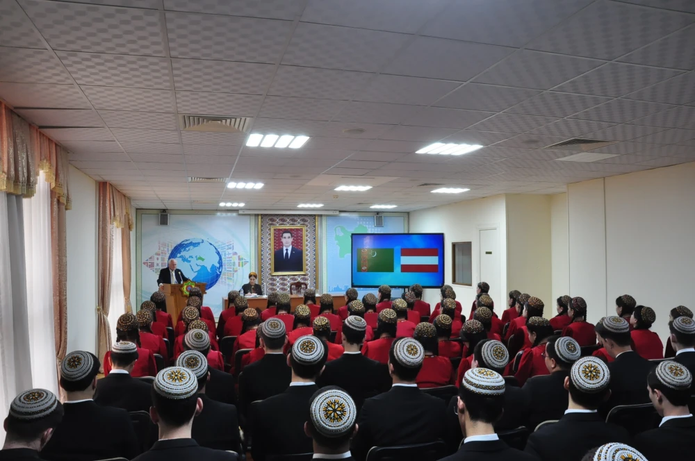 MEETINGS AND TRAINING SESSION HELD WITH THE REPRESENTATIVE OF THE AUSTRIAN INSTITUTE FOR EUROPEAN AND SECURITY POLICY