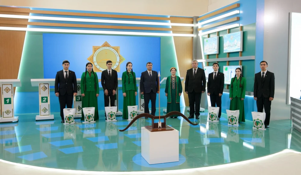 СОСТОЯЛСЯ II ПОЛУФИНАЛ V СЕЗОНА ИНТЕЛЛЕКТУАЛЬНОГО КОНКУРСА «ЮНЫЕ ВЕСТНИКИ МИРА»