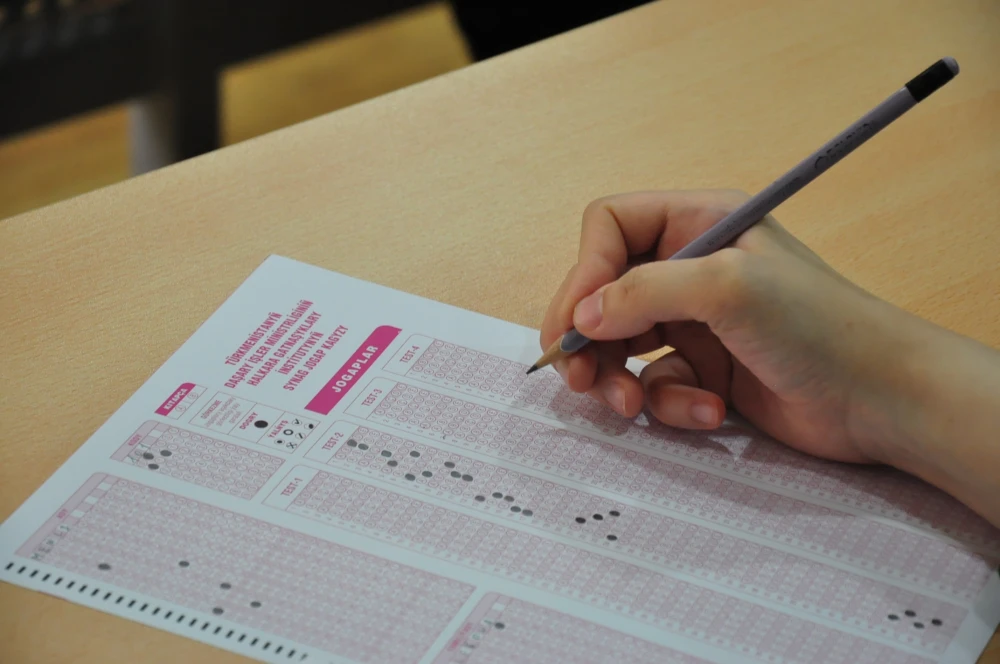 THE SECOND STAGE OF THE SUBJECT OLYMPIAD WAS HELD AMONG SCHOOL STUDENTS