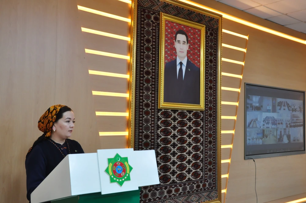 SEMINAR HIGHLIGHTS TURKMENISTAN’S NEUTRALITY POLICY