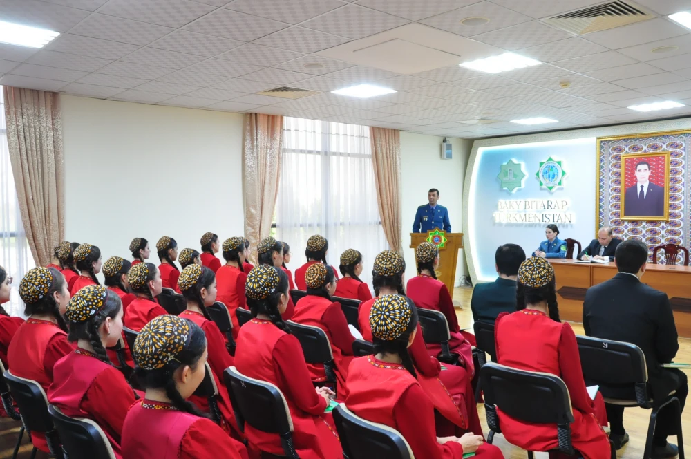 ÝAŞLAR BARADA DÖWLET SYÝASATYNA BAGYŞLANAN WAGYZ-NESIHAT ÇÄRESI GEÇIRILDI
