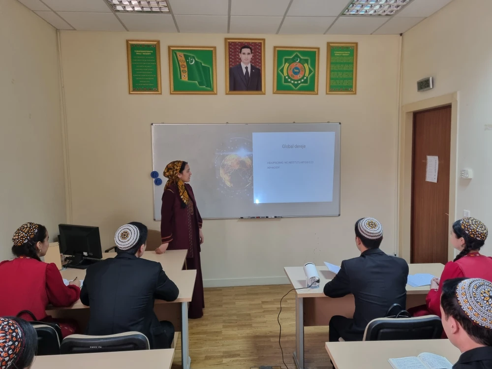 “ENERGETIKA DIPLOMATIÝASYNYŇ SYÝASY WE YKDYSADY JÄHTLERI” ATLY OKUW SAPAGY GEÇIRILDI