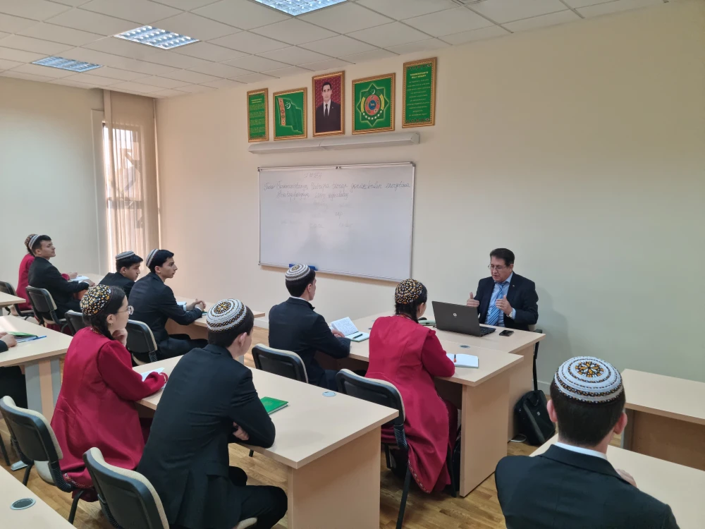 THE MAIN DIRECTIONS OF TURKMENISTAN’S ENERGY  STRATEGY ORIENTED TOWARD EUROPE