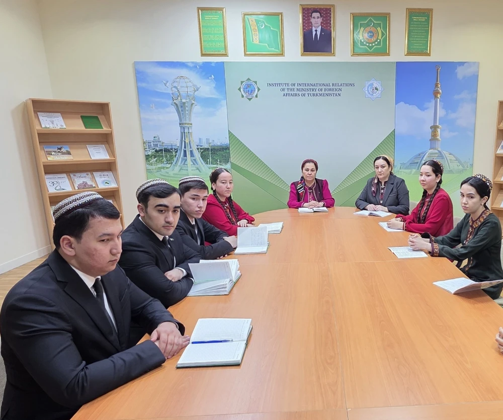 ONLAÝN SEMINAR GEÇIRILDI