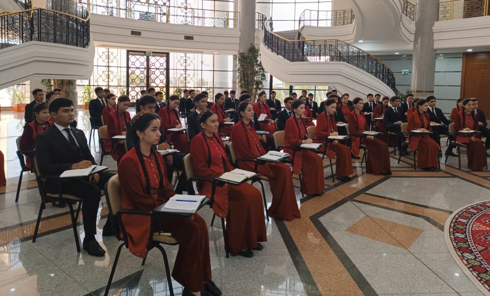 A Briefing Dedicated to the Significance of International Initiatives Was Held