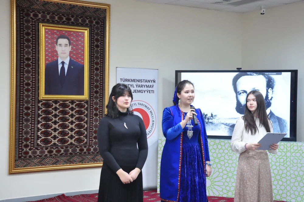 Gyzyl Ýarymaý Milli jemgyýetiniň döredilmegine bagyşlanan çäre