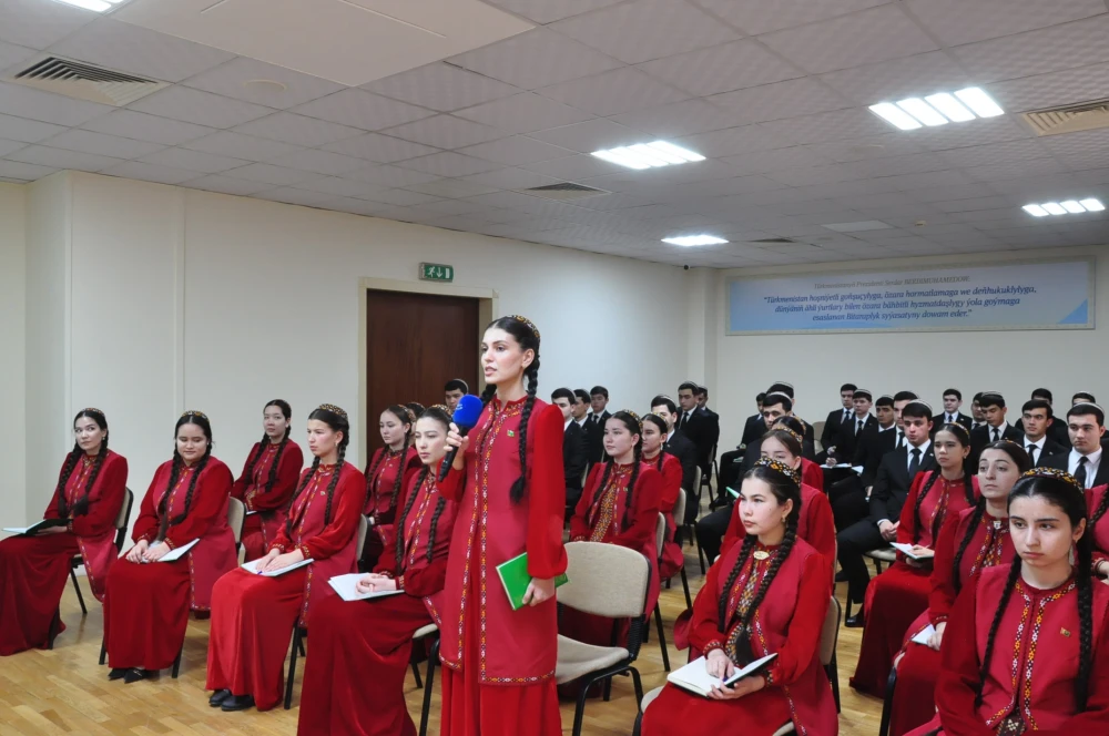 BRIEFING DEDICATED TO THE FRIENDLY VISIT WAS HELD