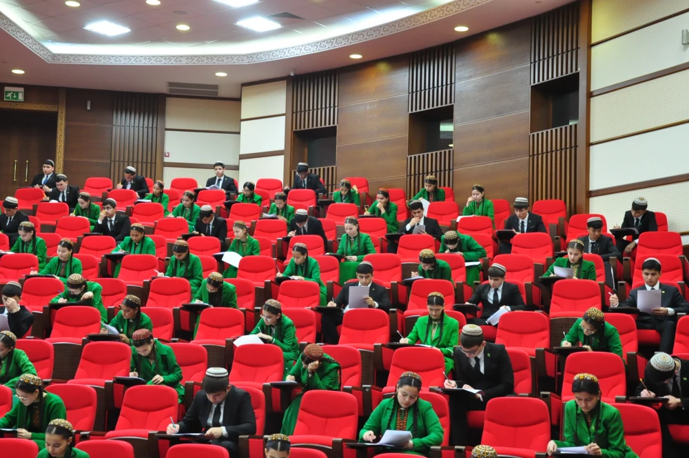 МОЛОДЕЖЬ – ОПОРА ОТЧИЗНЫ: СОСТОЯЛСЯ ПЕРВЫЙ ЭТАП ПРЕДМЕТНЫХ ОЛИМПИАД СРЕДИ ШКОЛЬНИКОВ