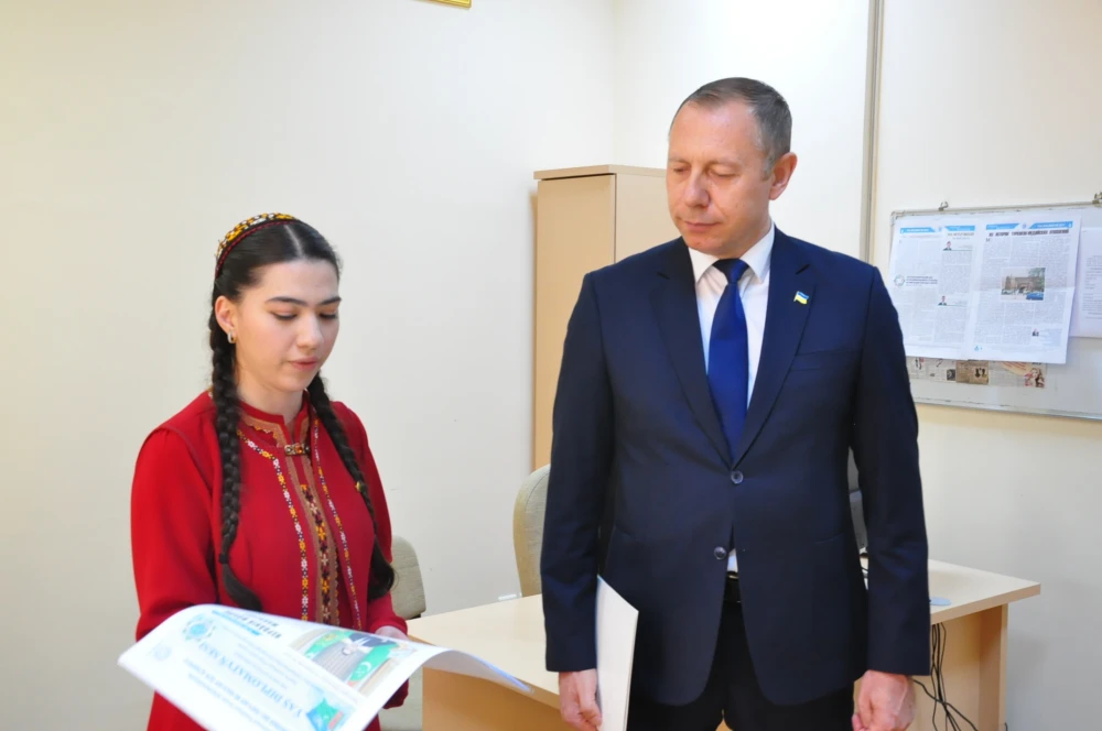 СОСТОЯЛАСЬ ВСТРЕЧА С ПРЕДСТАВИТЕЛЕМ ПОСОЛЬСТВА УКРАИНЫ В ТУРКМЕНИСТАНЕ