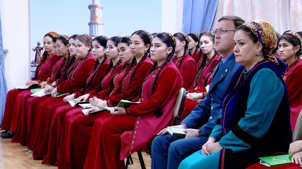 WAGYZ-NESIHAT DUŞUŞYGY GEÇIRILDI