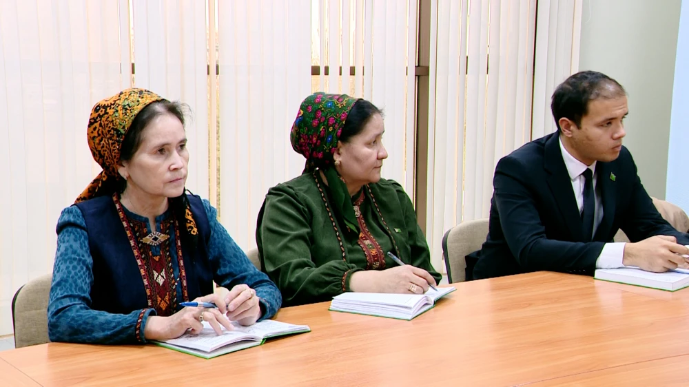 A TRAINING SESSION WAS HELD FOR STUDENTS