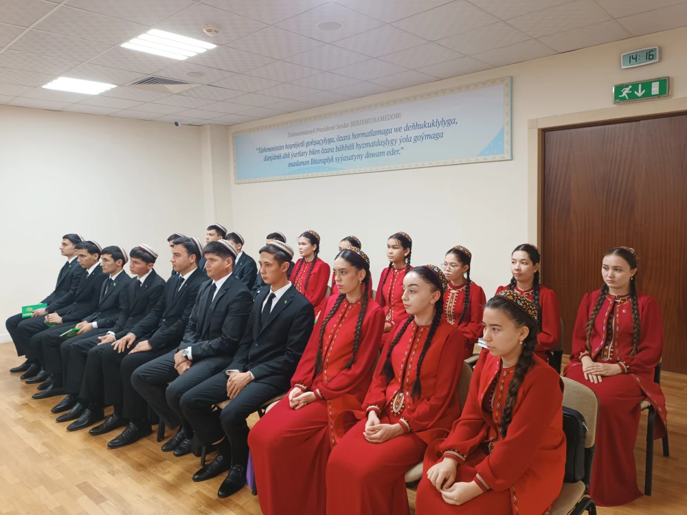 СОСТОЯЛСЯ КОНКУРС ПЕРЕВОДЧИКОВ «THE DIPLOMATIC INTERPRETER»
