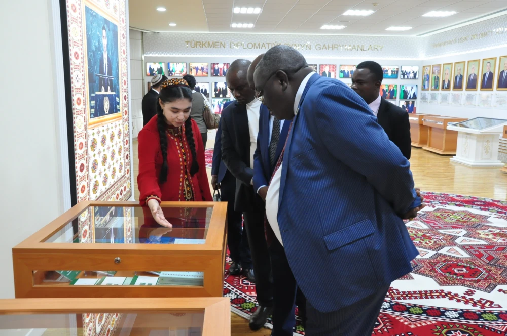 СОСТОЯЛСЯ СЕМИНАР С ДЕЛЕГАЦИЕЙ РЕСПУБЛИКИ ЗИМБАБВЕ