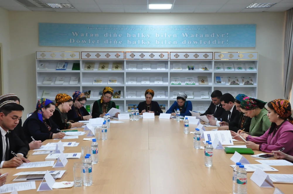 Training Workshop on Media Literacy for Professors and Instructors