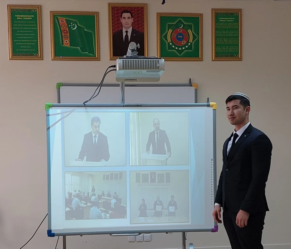 The presentation competition "Achievements of the  National School of Turkmen Diplomacy"