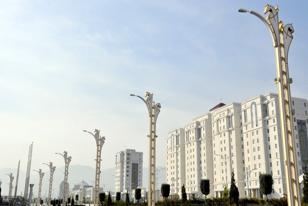 AŞGABAT – TÜRKMENISTANYŇ PAÝTAGTY