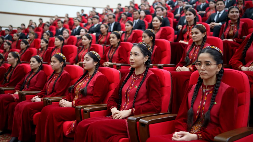 Halkara Bitaraplyk gününe bagyşlanyp konsert geçirildi